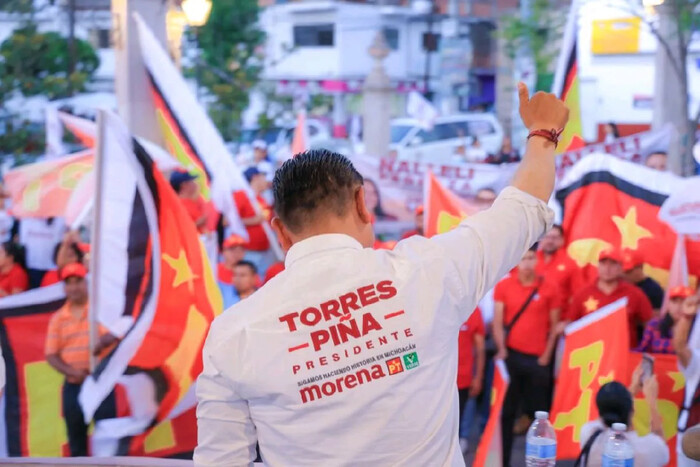 Promete Torres Piña acabar con brecha de desigualdad en el sur de Morelia