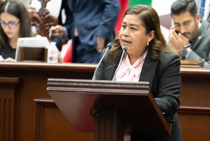 Propone Belinda Iturbide incorporación de figura del Amicus Curiae a Constitución de Michoacán