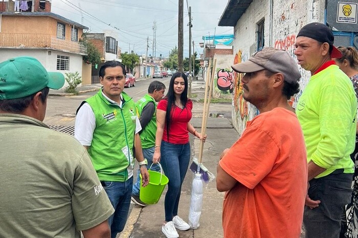 PVEM Morelia brinda apoyo a ciudadanos afectados por las lluvias