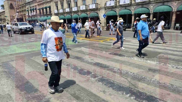 ‘Queremos justicia a nuestros muertos en 2017’, exigen familiares de comuneros abatidos.