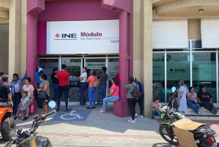 Reabren Módulos del INE para tramitar credencial para votar