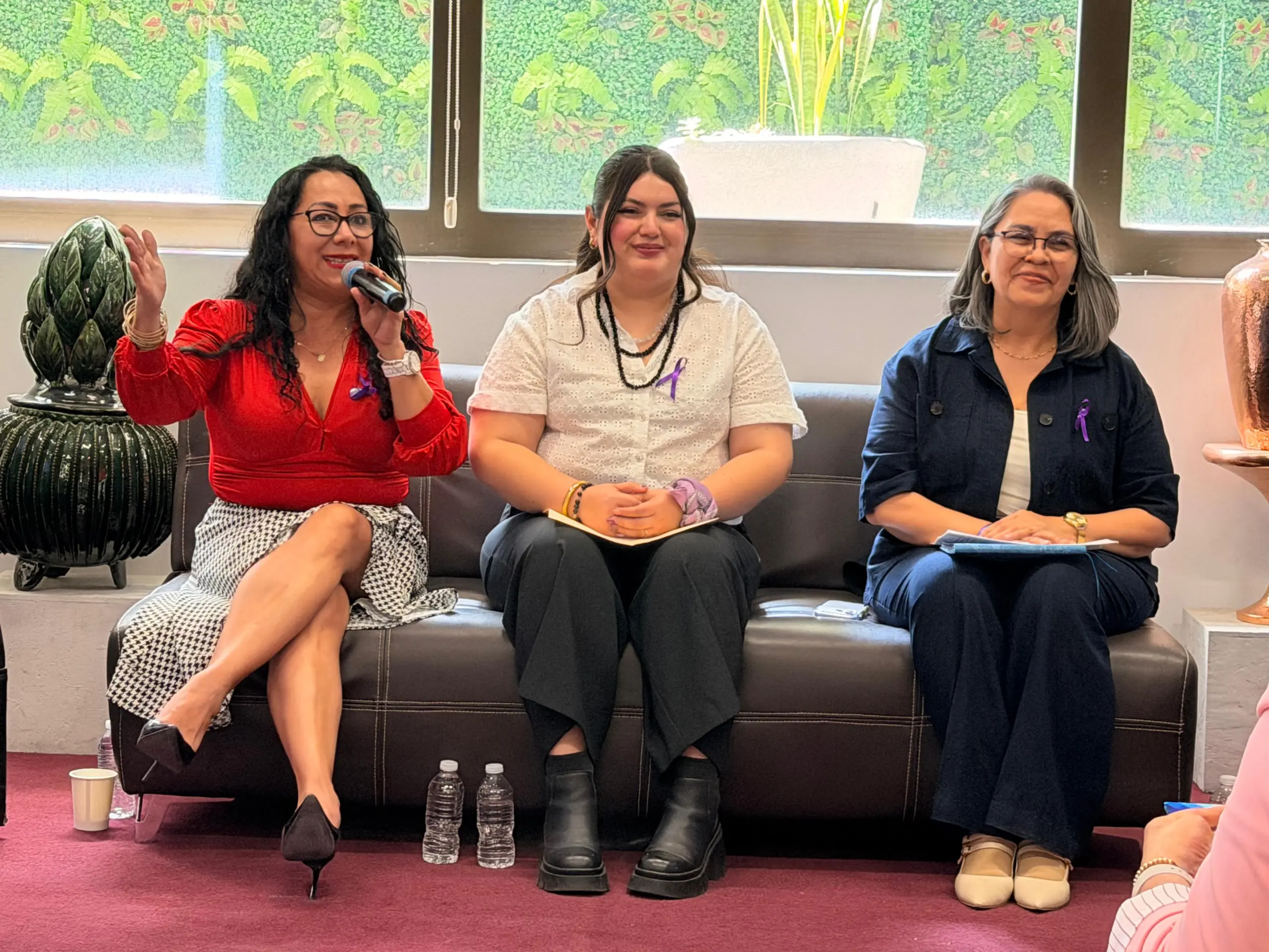 Realiza CEDH Michoacán conversatorio sobre los derechos de las mujeres