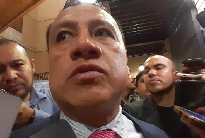 Rechaza Carlos Torres mote de fiscal ‘carnal’ tras rendir protesta como Fiscal General del Estado
