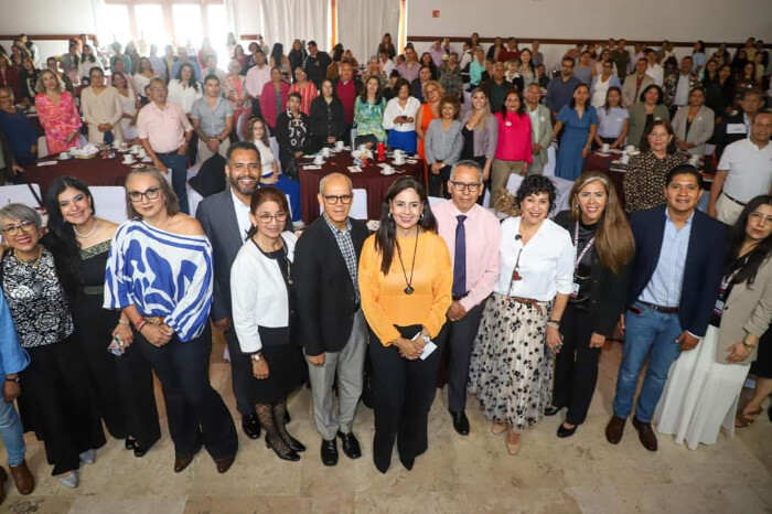 Reconoce SEE labor de miles de docentes en el fomento a la inclusión