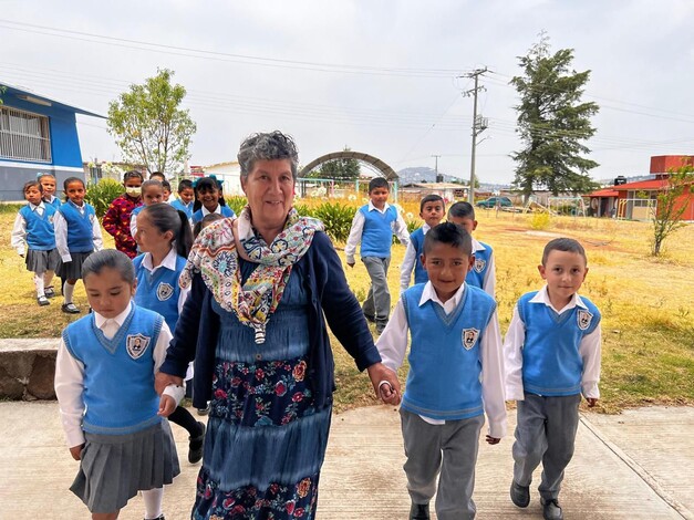 Recorren horarios en escuelas de nivel básico de 25 municipios de Costa y Tierra Caliente