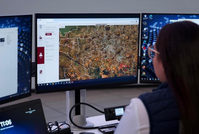 Reforma ambiental usará tecnología para cuidar recursos naturales, como el monitoreo espacial