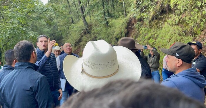 Refrenda Alfonso Martínez apoyo a pobladores de Jesús del Monte y San Miguel del Monte