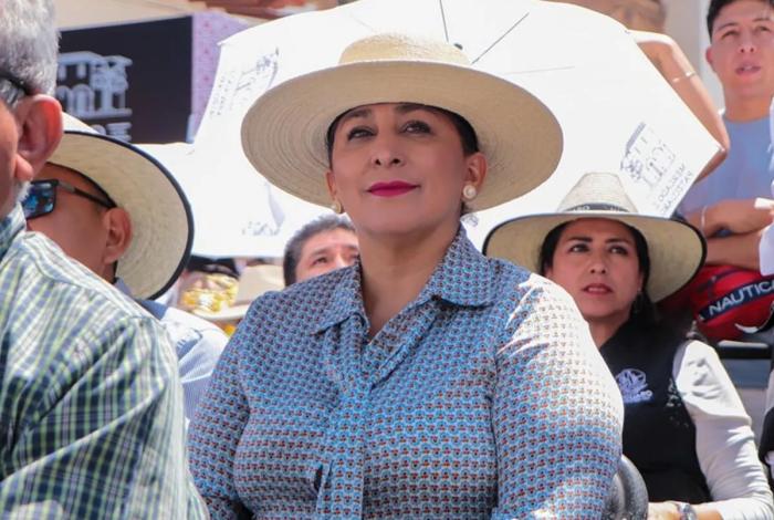 Refuerza Quiroga su compromiso con la comunidad migrante a través de la Tarjeta Orgullo Migrante