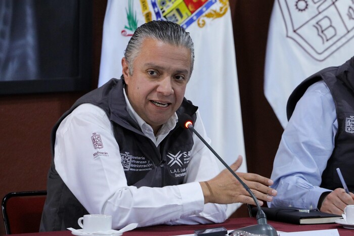 Regularización de autos ‘chocolate’ ofrece legalidad, certidumbre y seguridad: Navarro García