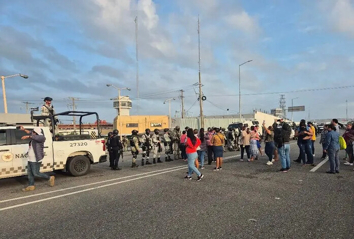 Reportan motín en penal de Villahermosa en Tabasco y quemas de vehículos