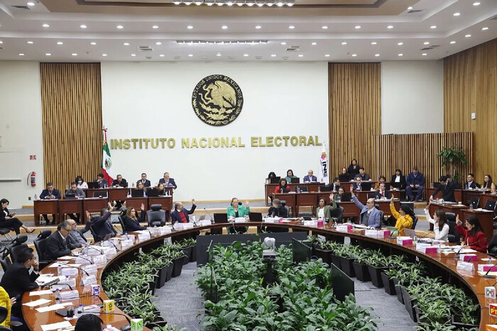 Resolverá hoy INE 38 procedimientos contra candidatos de Michoacán