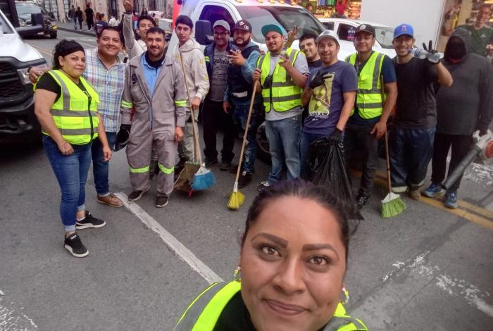 Retira Sindicato de Limpia y Transportes 4.5 toneladas de basura, luego de Marcha del Orgullo 