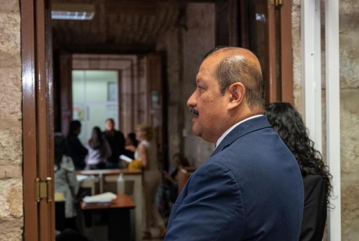 Retoma Sergio Carmelo Domínguez actividades como director de Facultad de Derecho