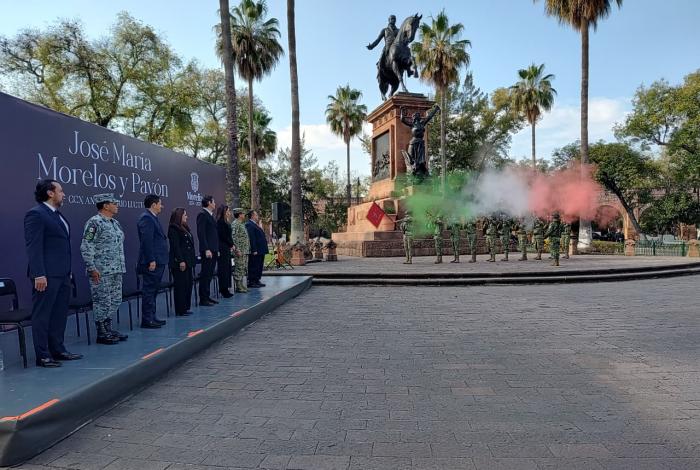 Rinden autoridades municipales homenaje a don José María Morelos