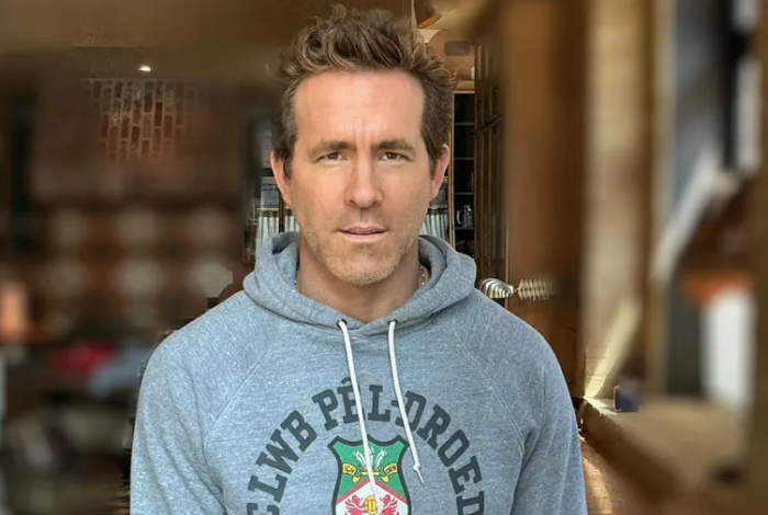Ryan Reynolds busca revolucionar Star Wars con película +18