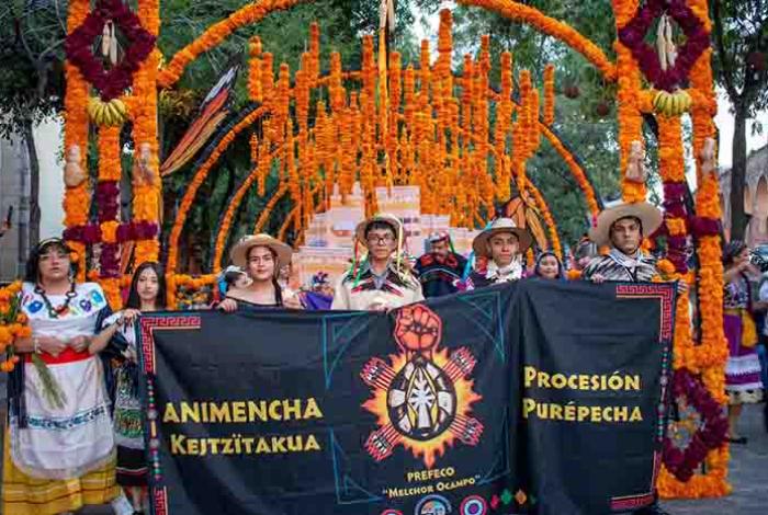 ¿Sabías que el Desfile de Catrinas y Catrines de Morelia nació en las aulas de la PREFECO?