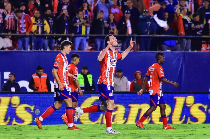 San Luis sueña con la final al vencer a Rayados