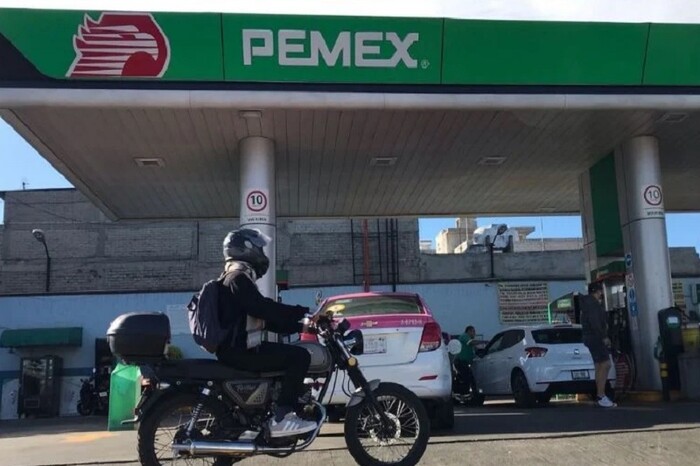 SAT: Así puedes deducir impuestos al comprar gasolina durante 2025