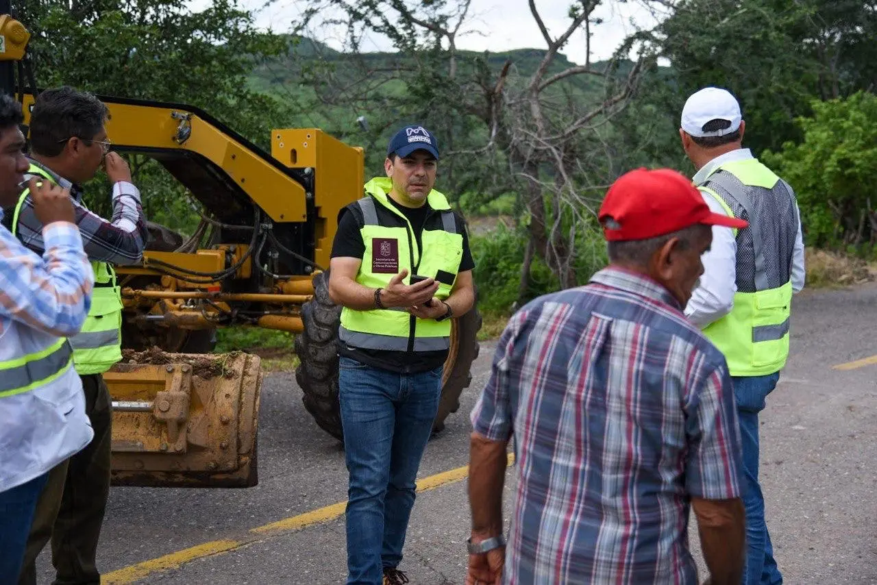 SCOP activa protocolo de atención en carreteras ante alerta de lluvias en Michoacán