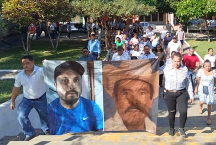 Se cumplen tres años de la desaparición del Profeo Toñito y de Ricardo Lagunes