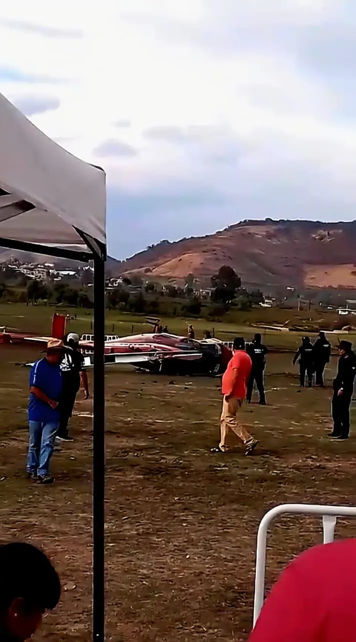 Se desploma helicóptero en Zitácuaro