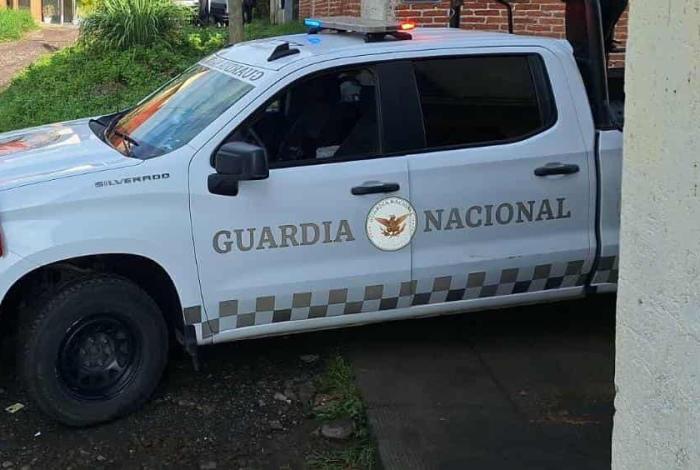 Se enfrentan elementos de la Fiscalía contra malos0s en Zinapécuaro