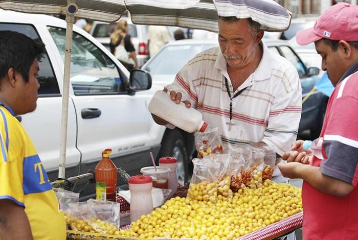 Se estanca informalidad laboral y complica meta para reducirla en 2030, advierten