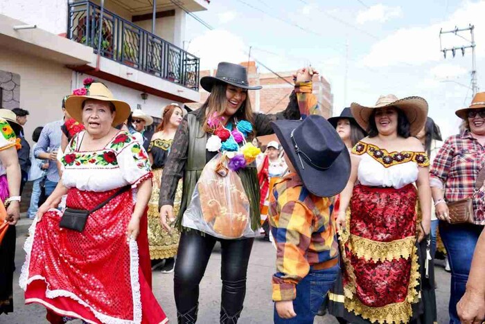 Se impulsa la cultura y tradiciones en Zacapu: Mónica Valdez