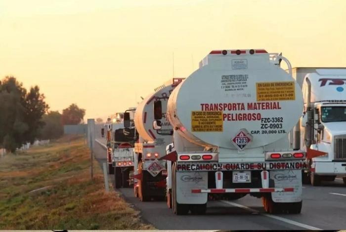 Se investigan a empresarios de EU por huachicol de combustible: Sheinbaum