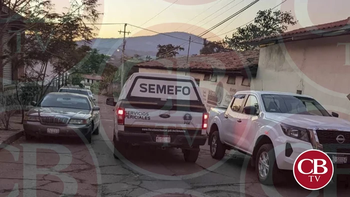 Se mata al caer de un poste en el centro de Ziracuaretiro