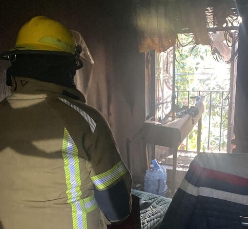 Se quema vivienda en la colonia Felícitas del Río, en Morelia