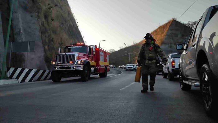 Se realiza simulacro de incendio de pipa de gasolina, en Ramal Camelinas de Morelia