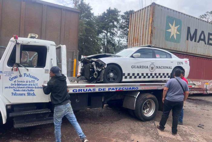Se registra choque de patrulla de la GN y el tren Pátzcuaro