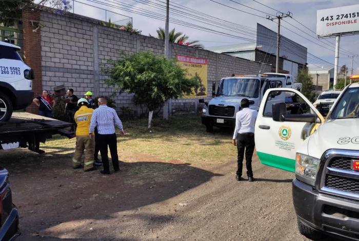 Se registra choque entre camionetas sobre la Morelia-Pátzcuaro