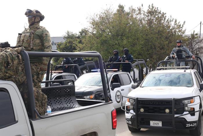 Se registra enfrentamiento entre policías y civiles armados en Zinapécuaro