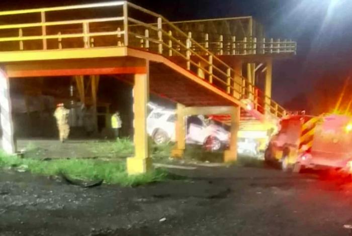 Se registran 2 accidentes vehiculares en la Morelia-Salamanca; hay 1 muerto
