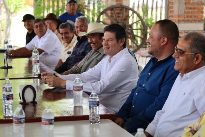 Se suman ganaderos, porcicultores y productores de la región de Huandacareo a AMA Michoacán