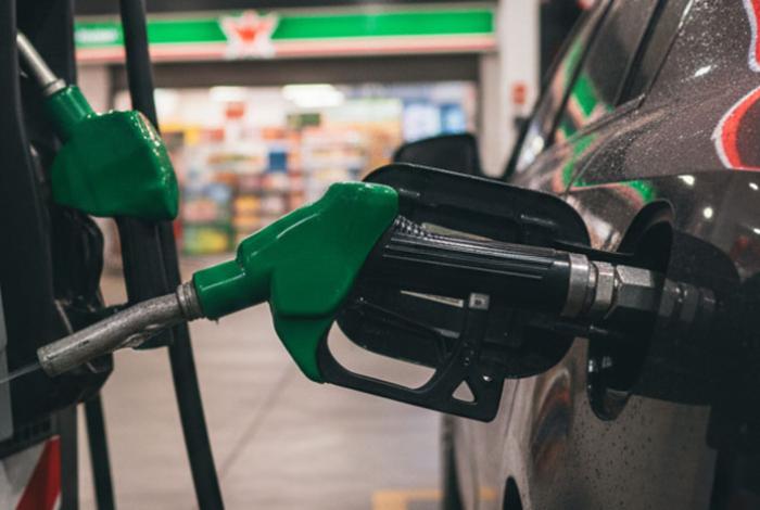 Secretaría de Hacienda reactiva el subsidio a las gasolinas en medio del alza global del petróleo