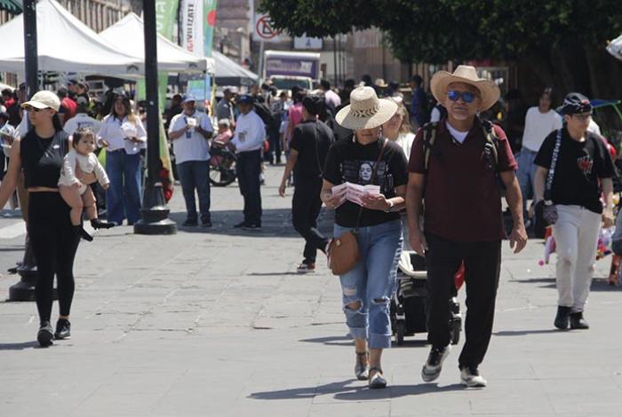 Sectur federal estima un aumento anual del 2.6 % en el turismo en Semana Santa