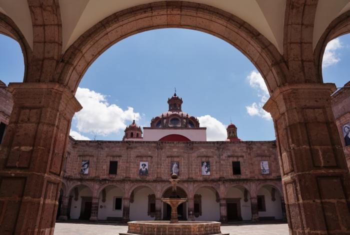 Secum invita al concurso de catrinas y catrines