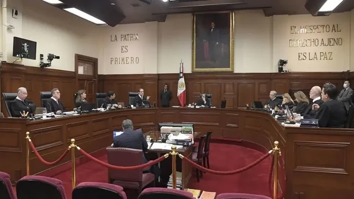 Seis ministros de la Suprema Corte renunciarán mañana a su cargo