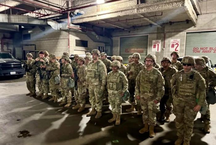 Senado de México condena redadas migratorias en EEUU