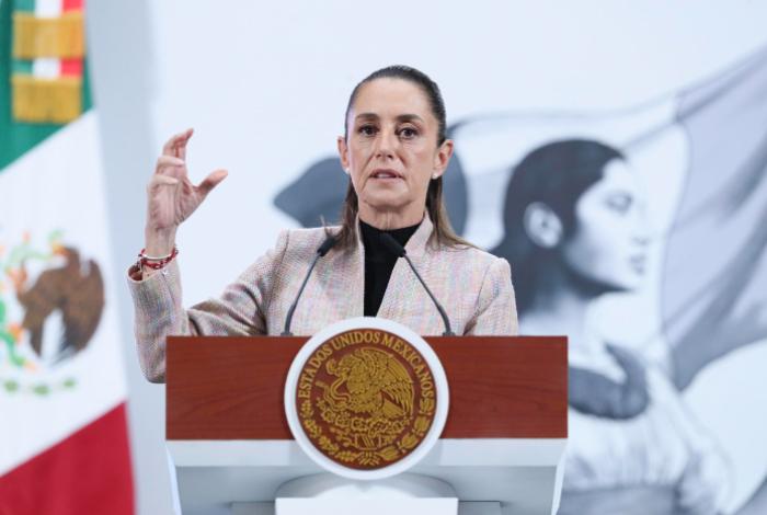 Sheinbaum defiende el “acordeones” para votar en la elección judicial; acusa al INE de contradictorio