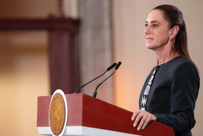 Sheinbaum descarta denuncia a Elon Musk y pide abrir debate en México sobre redes sociales