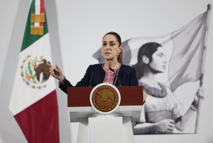Sheinbaum descarta invitar al expresidente Andrés Manuel López Obrador a su primer informe de gobierno