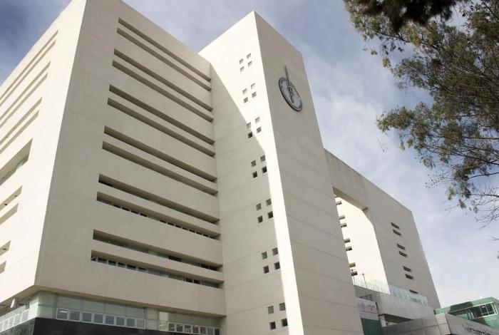 Sheinbaum desmiente recortes en salud: cambio en datos