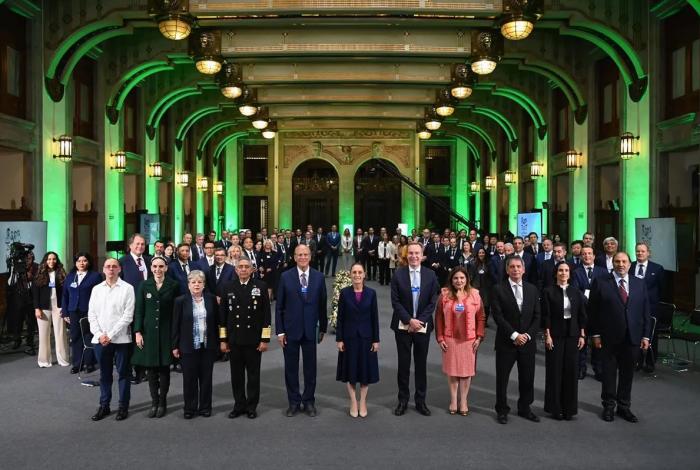 Sheinbaum expone Plan México ante Foro Económico Mundial