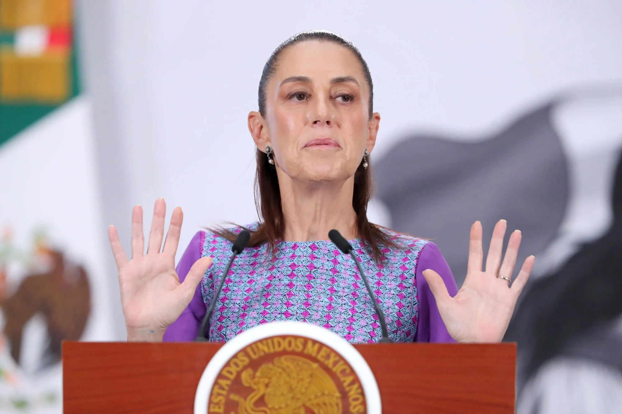 Sheinbaum llama a la unidad nacional y descarta subordinación a Estados Unidos