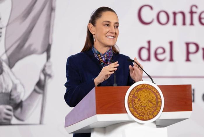 Sheinbaum llama a protestas pacíficas ante concentración de maestros en Ciudad de México