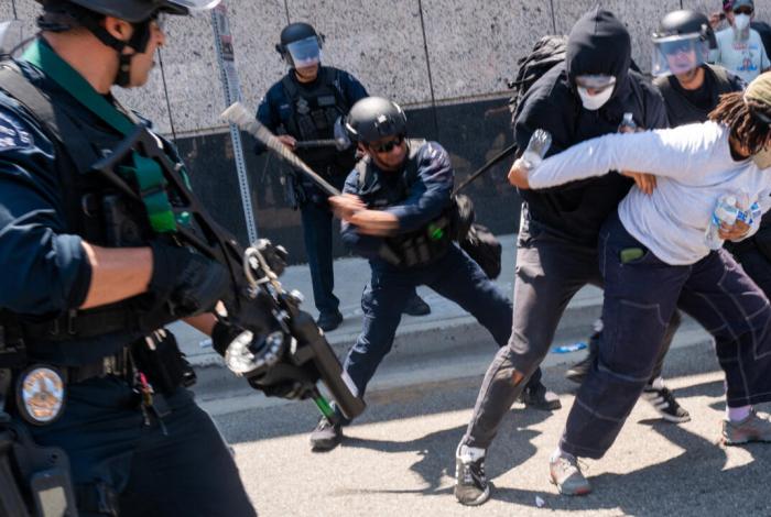 Sheinbaum rechaza violencia como forma de protesta en Los Ángeles